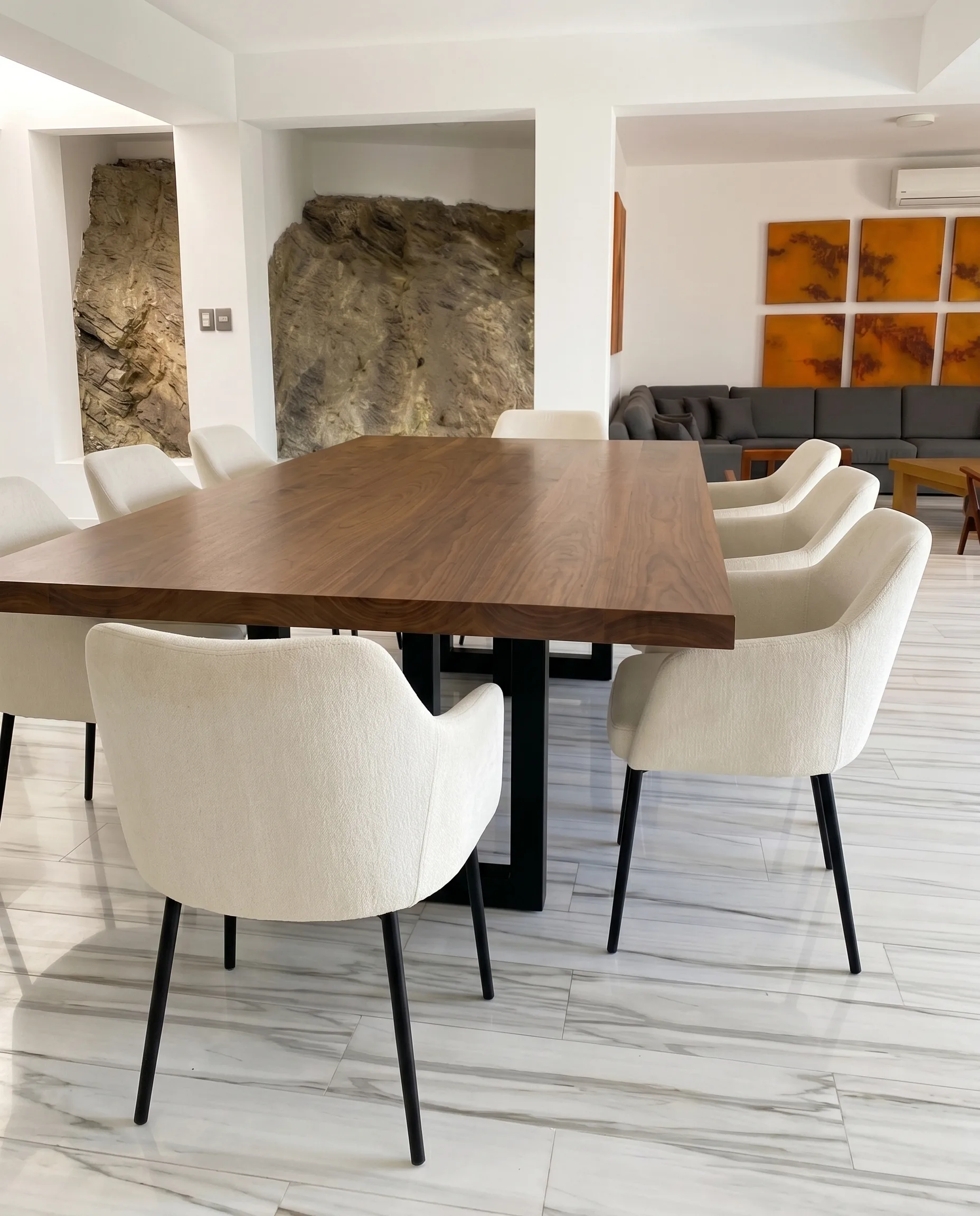 Comedor claro y elegante