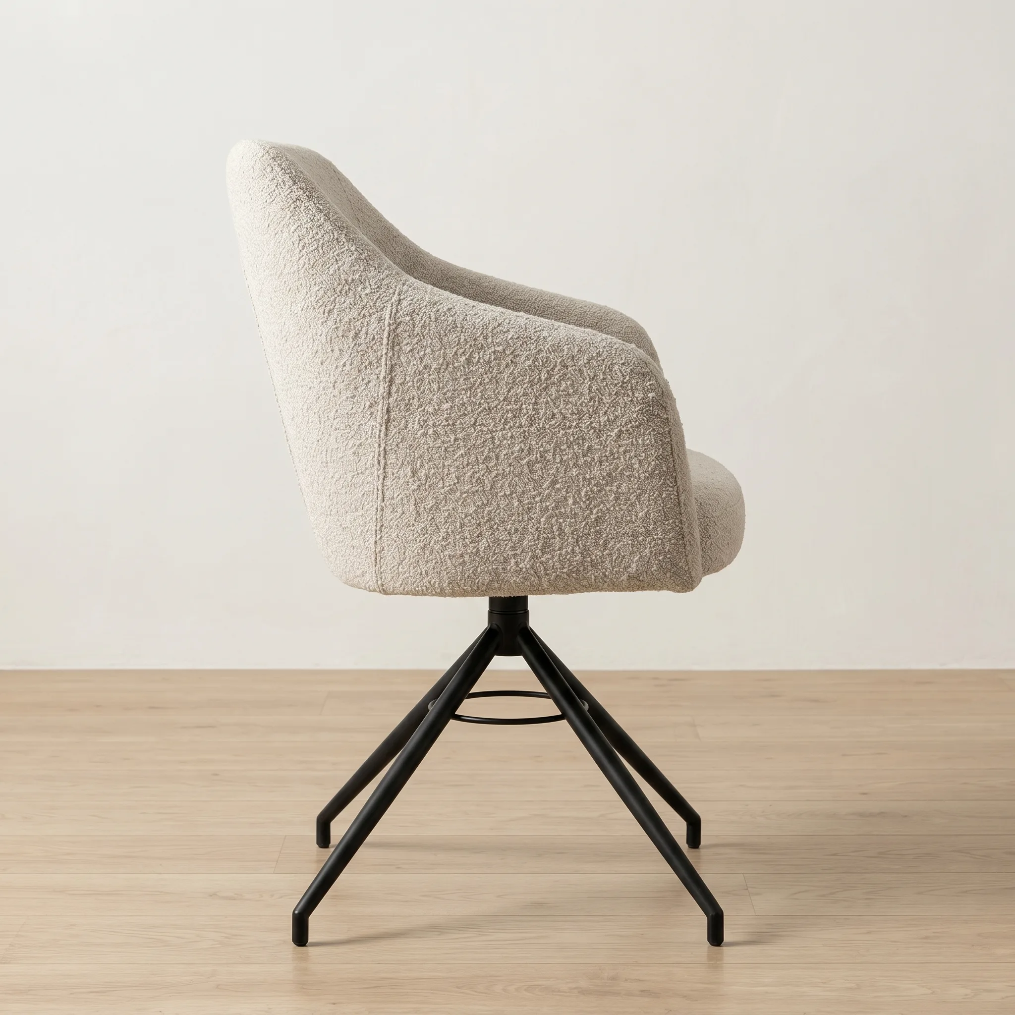 Elia Giratoria perfil